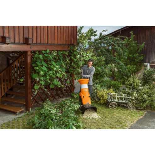STIHL GHE 150 – Leistungsstarker Elektrischer Gartenhäcksler – Bild 2