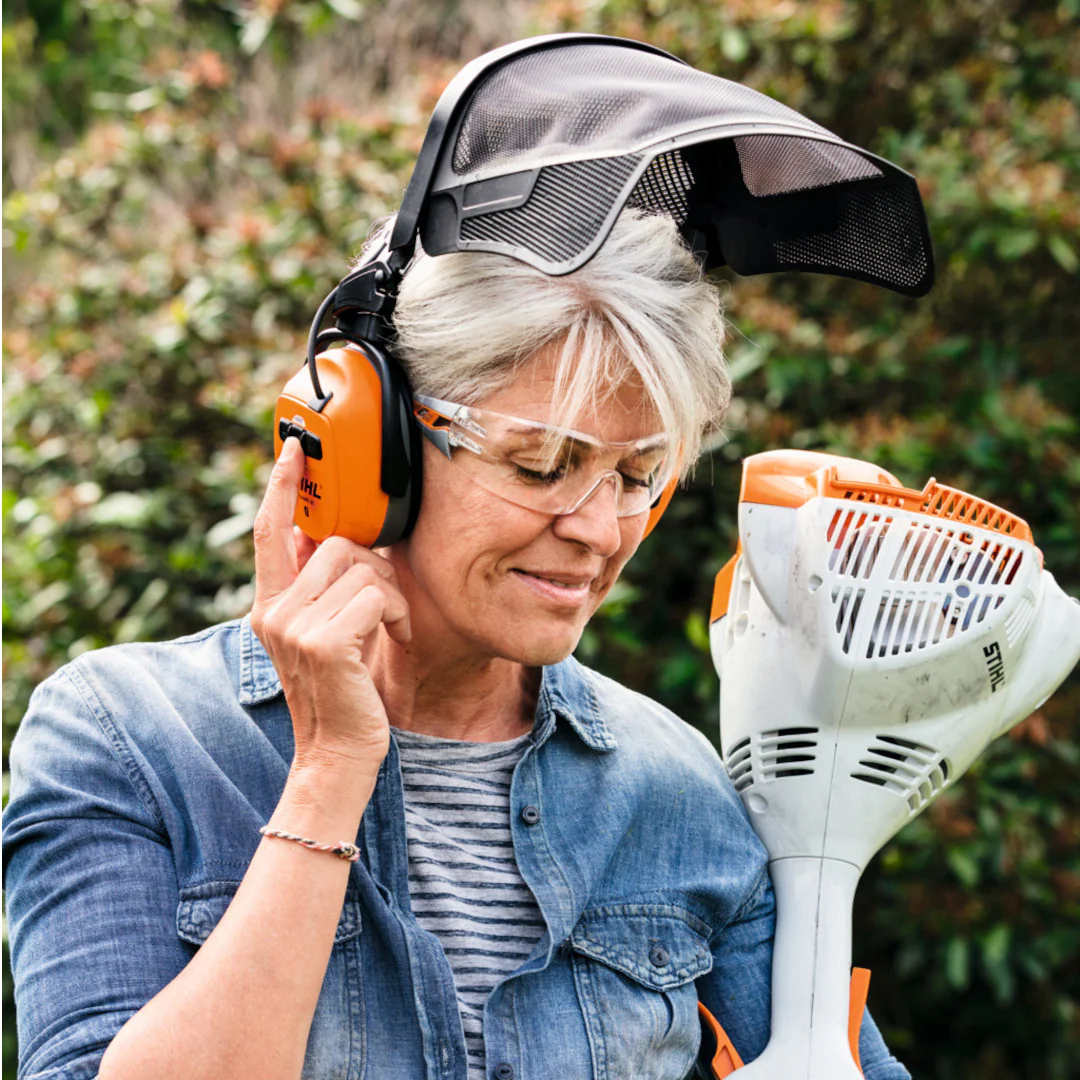 STIHL DYNAMIC Bluetooth Schutzvisier – Gesichtsschutz mit integriertem Gehörschutz und Bluetooth-Audio – Bild 2