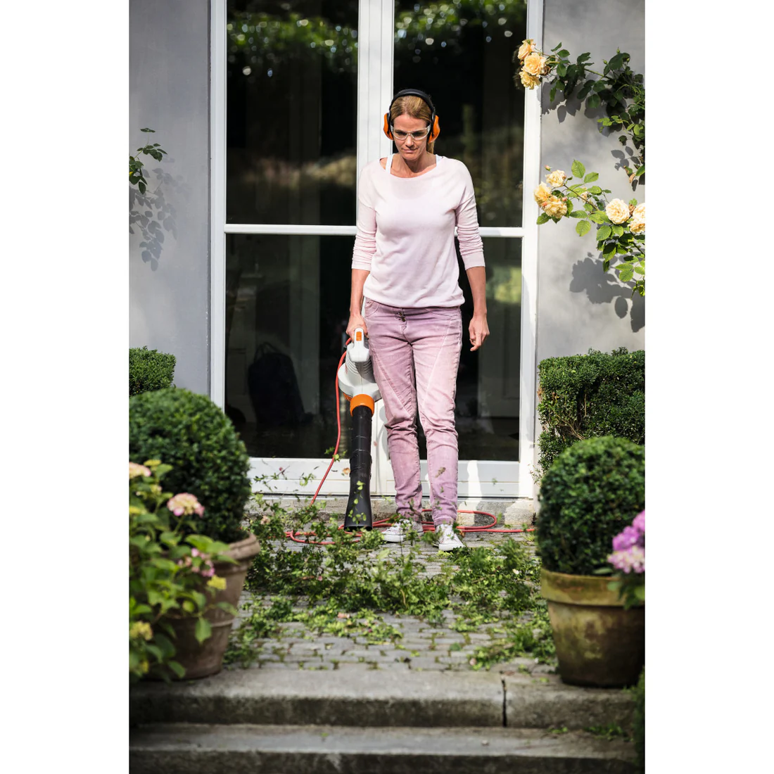 STIHL BGE 71 Elektrischer Laubbläser Profi – Bild 3