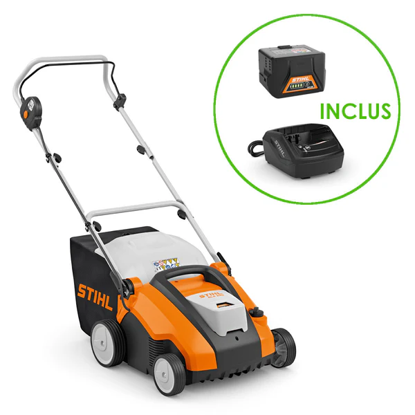Akku-Vertikutierer STIHL RLA 240 AK-System-Pack auf Rasen, kabellos, leistungsstark, Moos- und Filzentfernung, ergonomisches Gartengerät