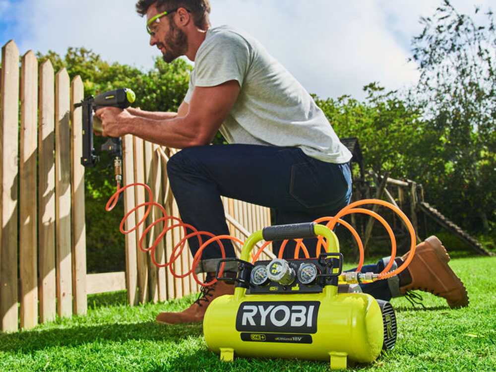 Leiser tragbarer Ryobi Akku-Kompressor 18 V ohne Batterie – Bild 5