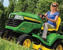 John Deere X590 Rasentraktor für große Gärten – Bild 2