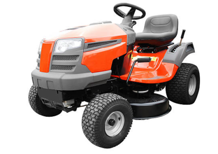 Husqvarna TC 242TX Rasentraktor für die professionelle Pflege großer Rasenflächen mit leistungsstarkem Motor und großem Fangkorb.
