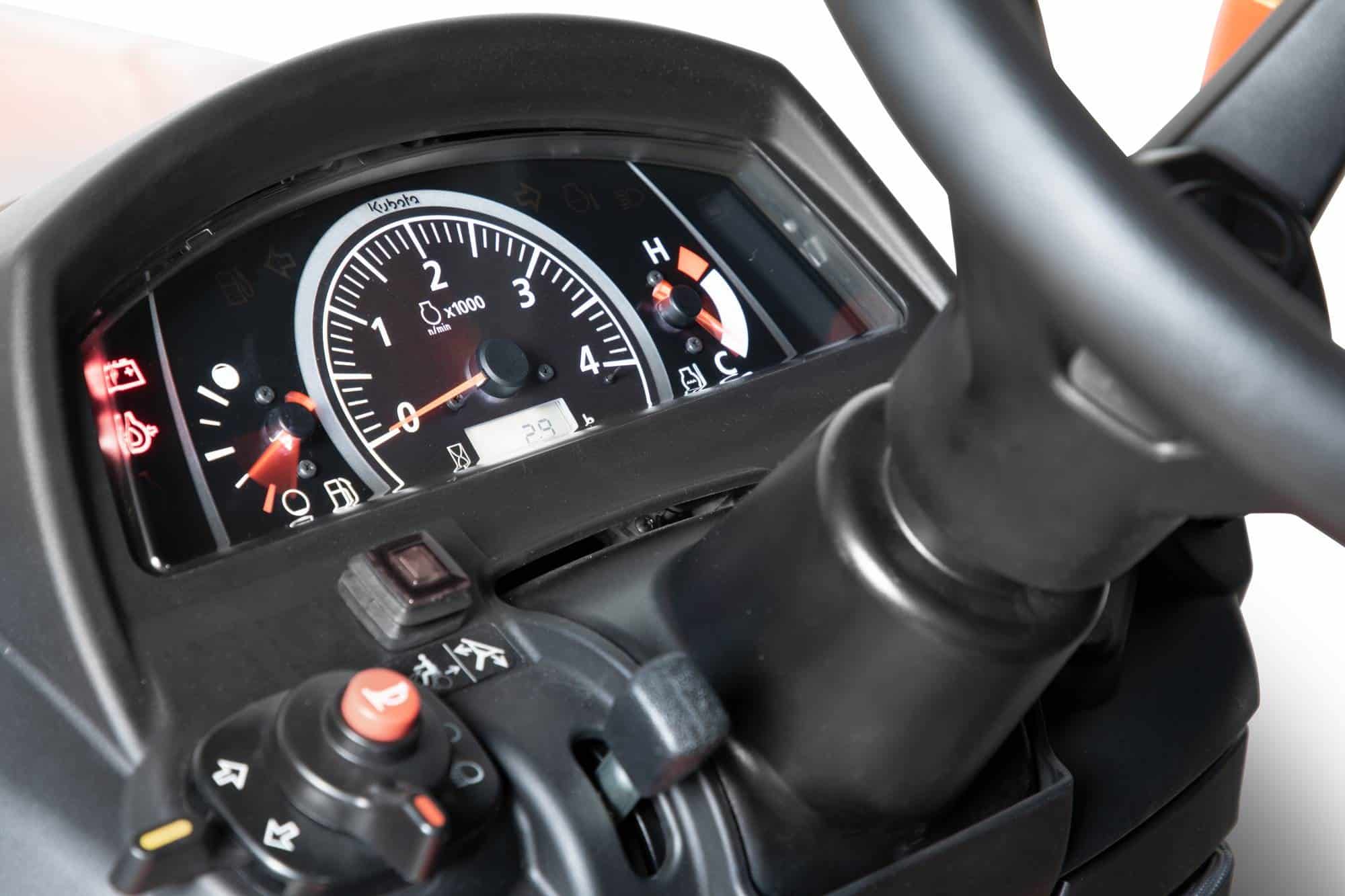 Kubota G261HD Aufsitzmäher für große Rasenflächen – Bild 9