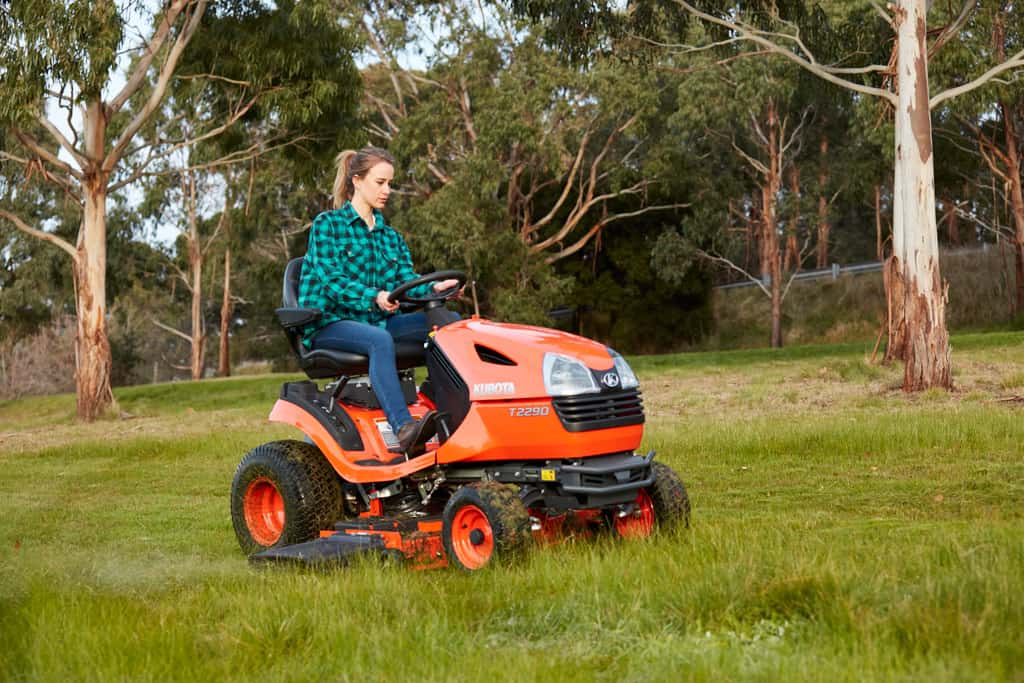 Kubota T2290KW Aufsitzmäher für große Rasenflächen – Bild 9